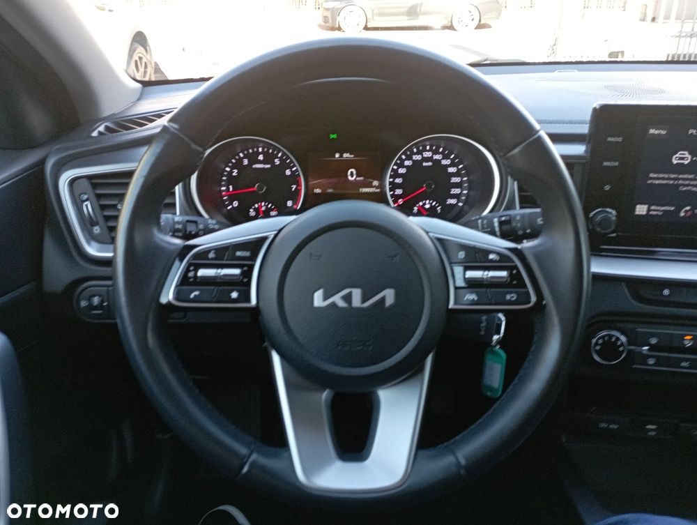 Kia XCeed 1.5 T-GDI M - 12