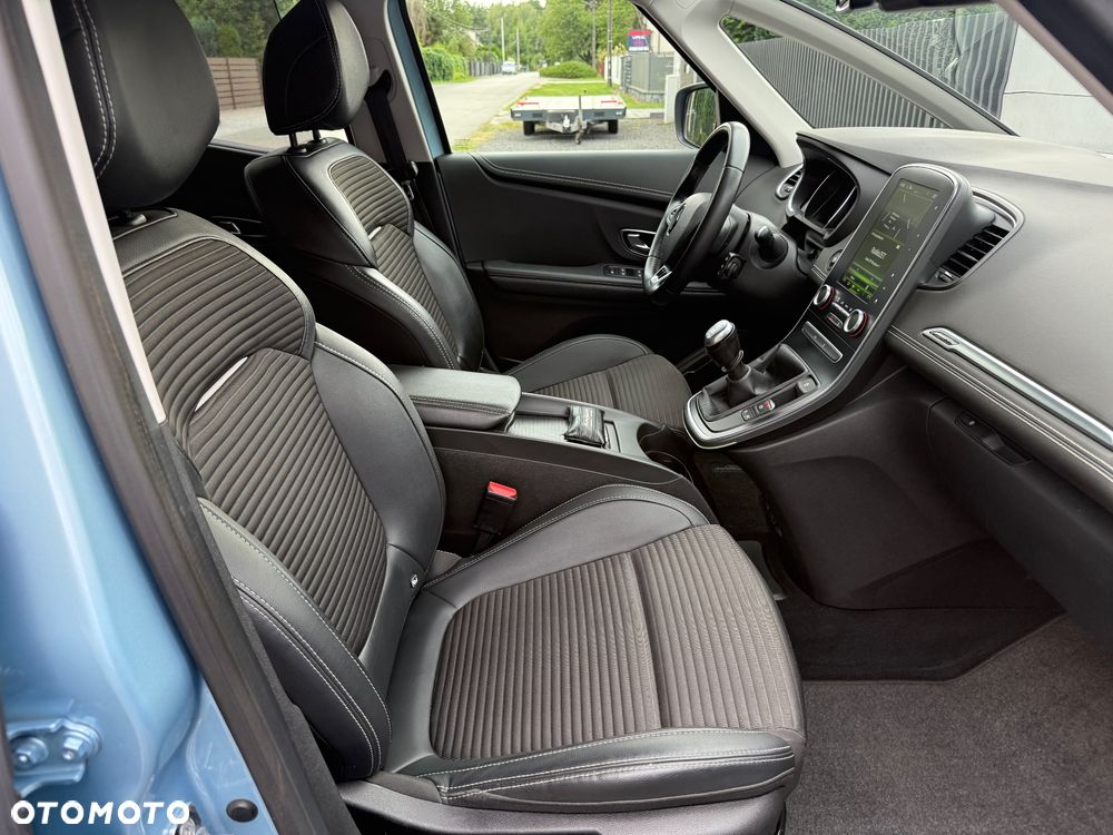 Renault Scenic TCe 140 GPF INTENS - 12