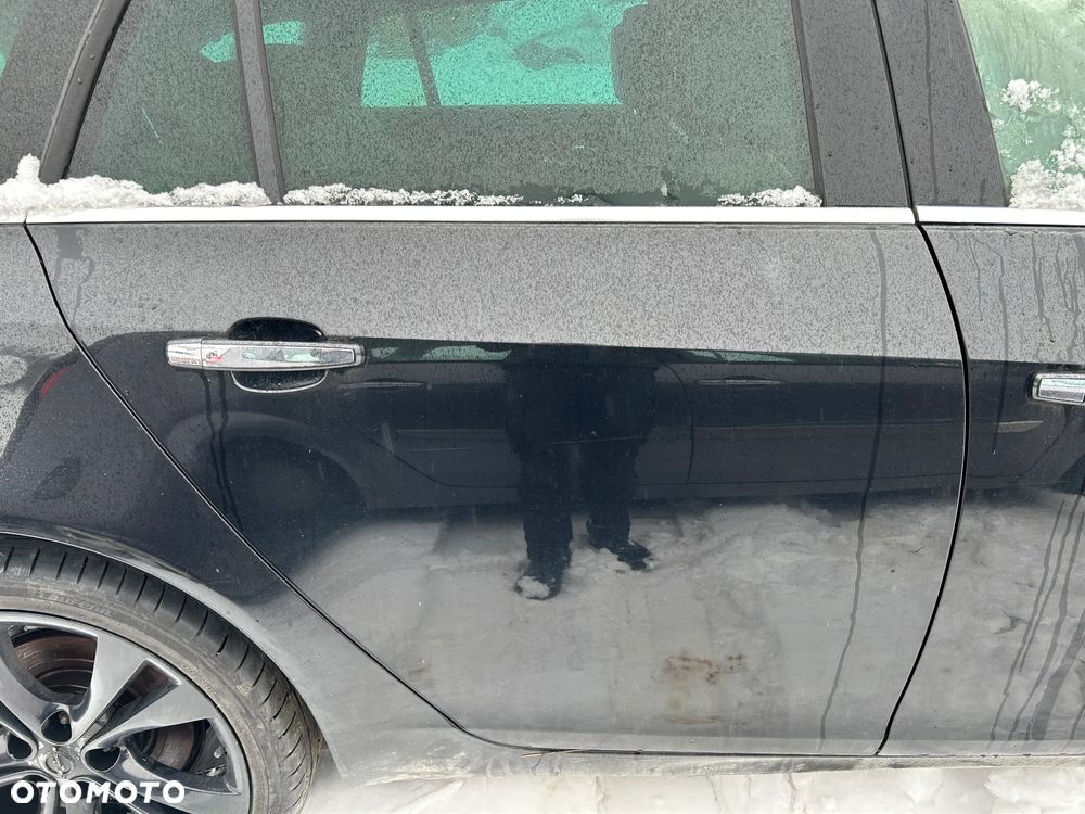 DRZWI LEWE PRAWE SREBNE, CZARNE TYŁ OPEL INSIGNIA A - 9