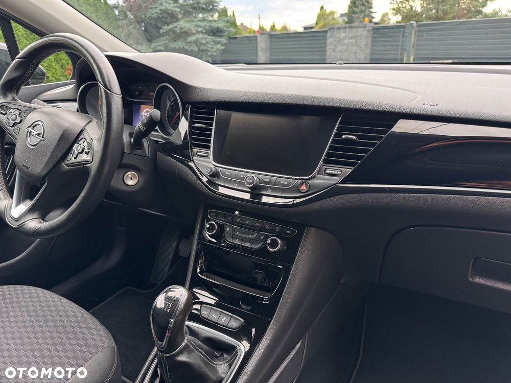 Opel Astra 1.4 Turbo Dynamic - 23