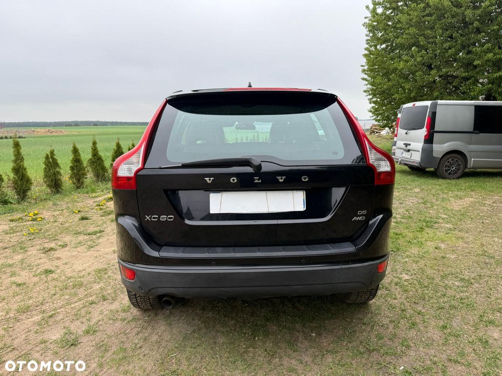 Volvo XC 60 D5 AWD Momentum - 30