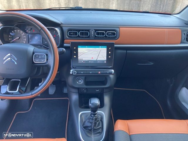 Citroën C3 1.2 PureTech Shine Pack - 21