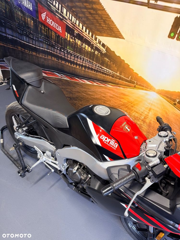 Aprilia RS - 8
