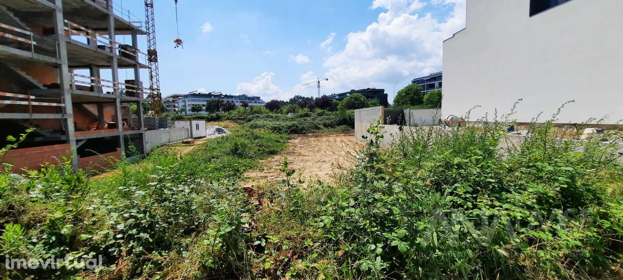 Lote de Terreno  Venda em Repeses e São Salvador,Viseu - Grande imagem: 2/3