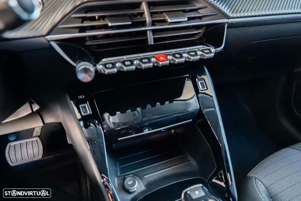 Peugeot e-208 50 kWh Allure Pack - 29