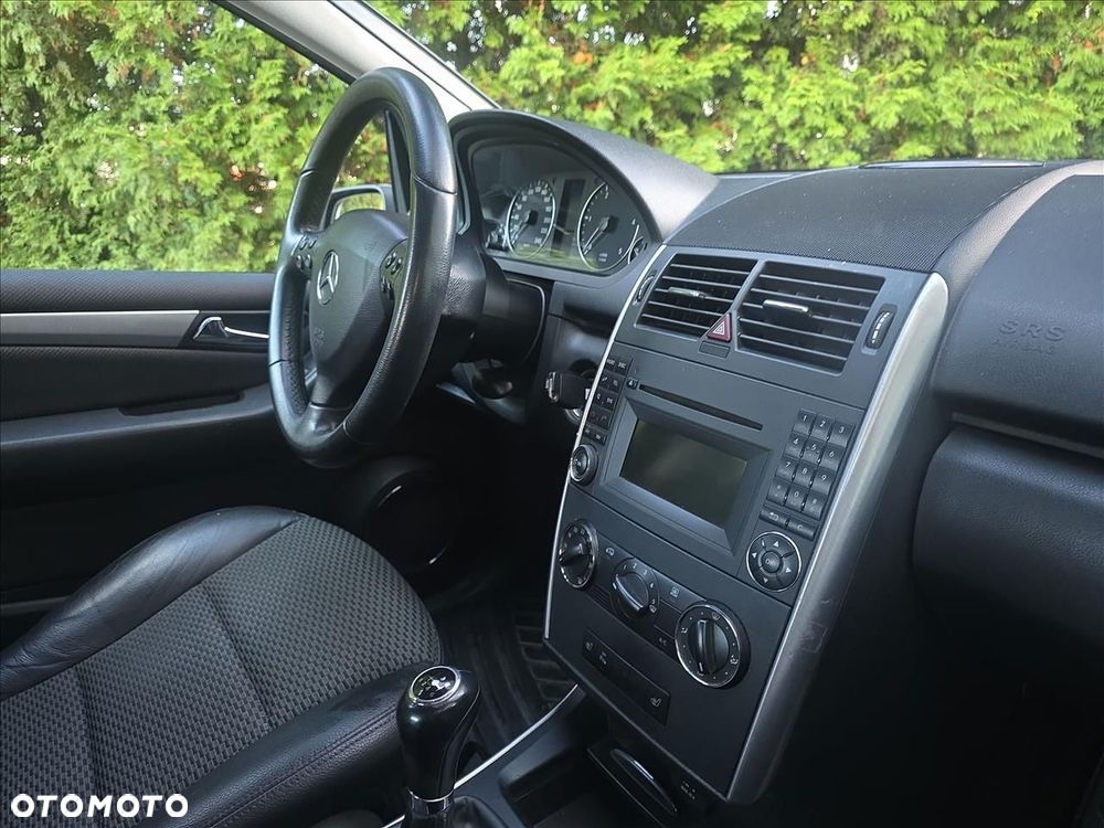 Mercedes-Benz Klasa A 180 CDI Avantgarde - 25