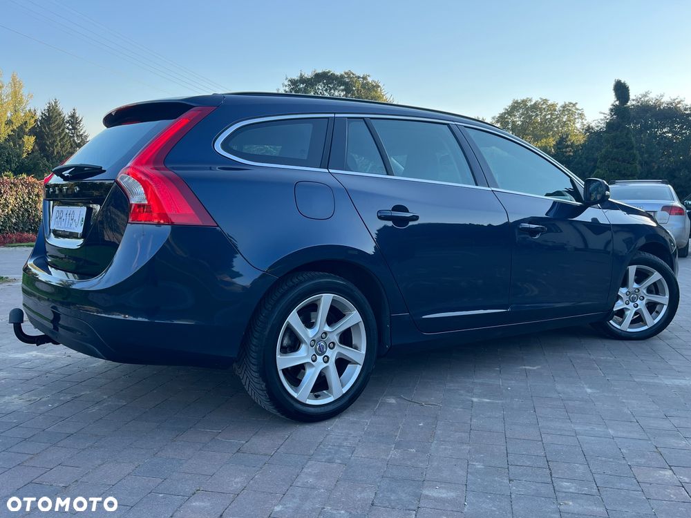 Volvo V60 D3 Momentum - 2