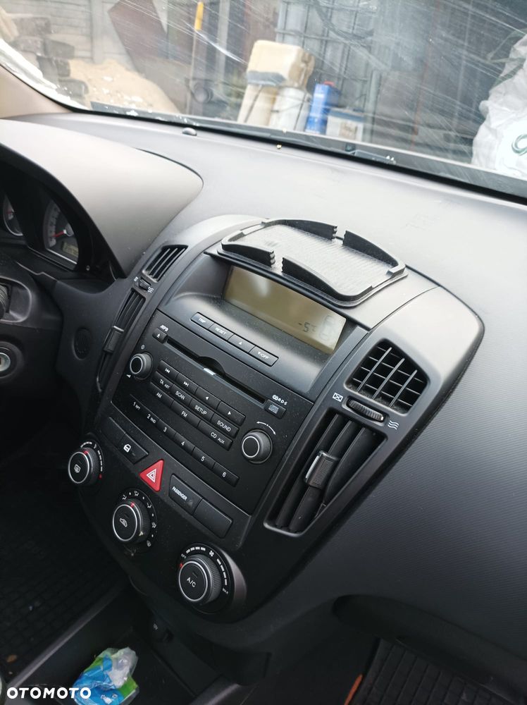 Kia Ceed 1.4 Comfort - 6