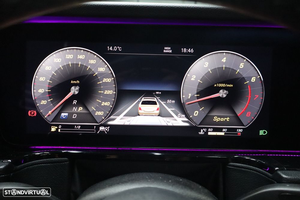 Mercedes-Benz G 500 9G-TRONIC AMG Line - 23