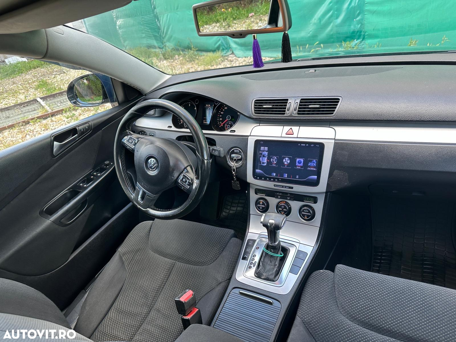 Volkswagen Passat Variant 2.0 TDI Comfortline DPF DSG - 7