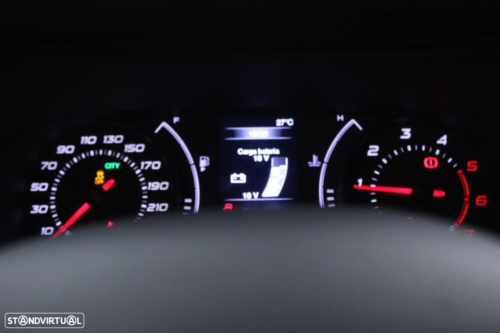 Fiat Tipo 1.3 M-Jet Street - 24