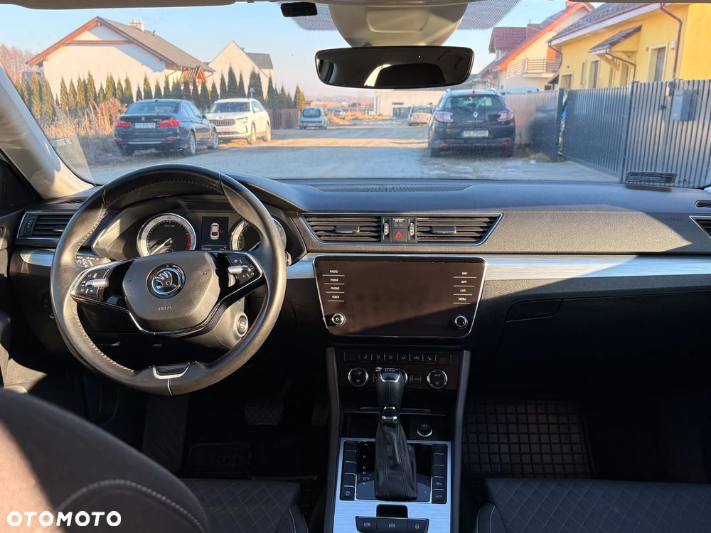 Skoda Superb 1.5 TSI Ambition DSG - 16