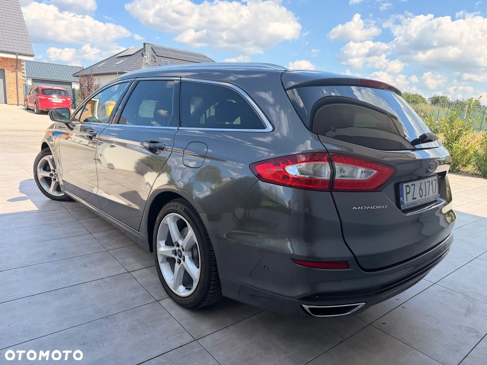 Ford Mondeo 2.0 TDCi Bi-Turbo Titanium PowerShift - 19