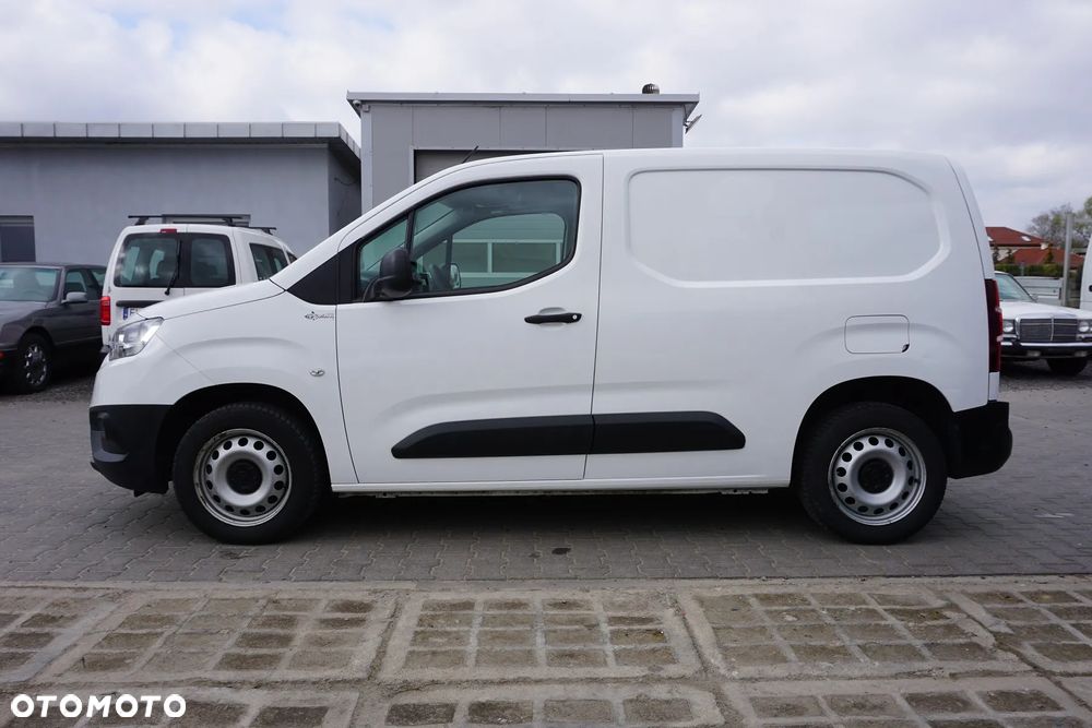 Toyota ProAce Kombi D-4D Medium 2,6t - 5