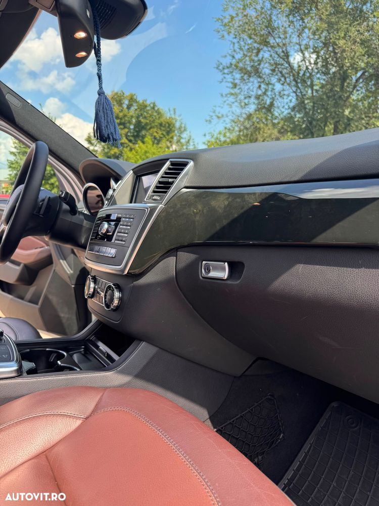 Mercedes-Benz ML 250 BlueTEC 4MATIC Aut - 13
