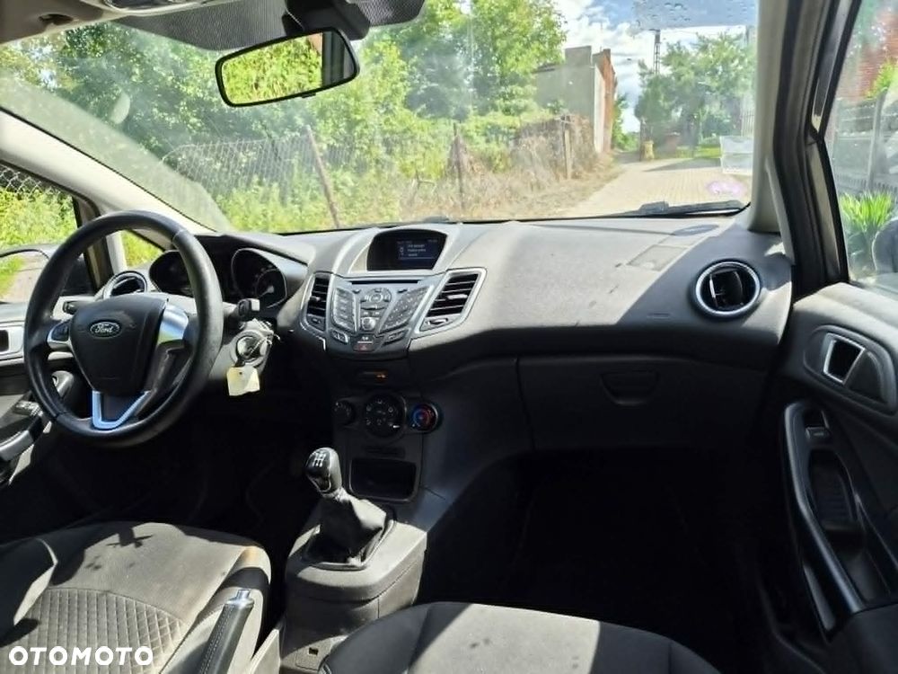 Ford Fiesta - 2