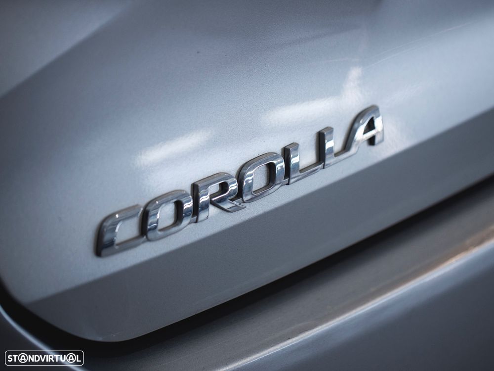 Toyota Corolla Touring Sports 1.8 Hybrid Comfort+P.Sport - 13