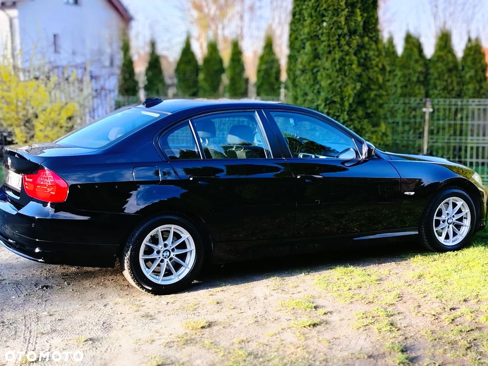 BMW Seria 3 318d - 7