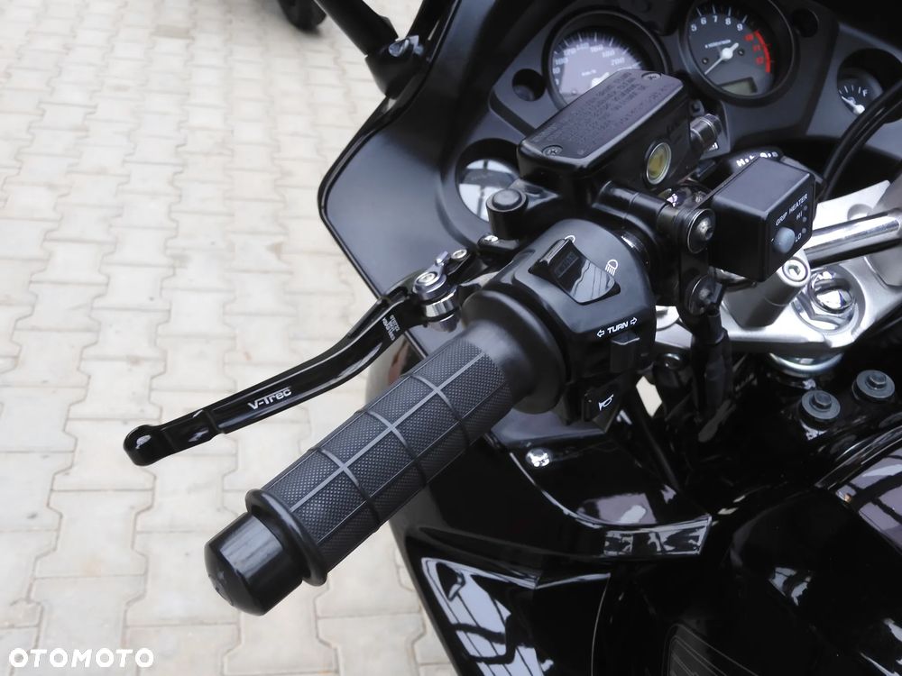 Honda CBF - 28