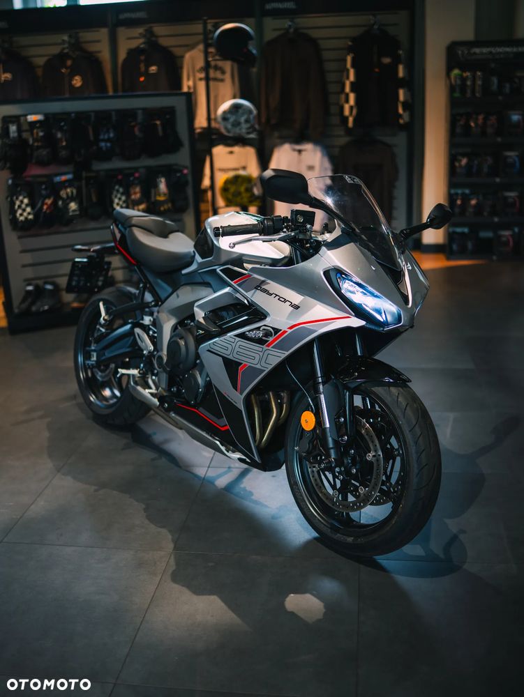 Triumph Daytona