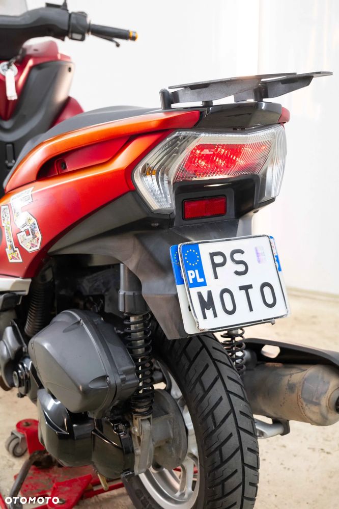 Yamaha Tricity - 18