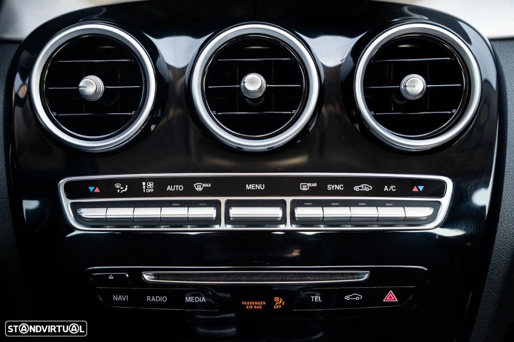 Mercedes-Benz C 200 d Avantgarde - 22