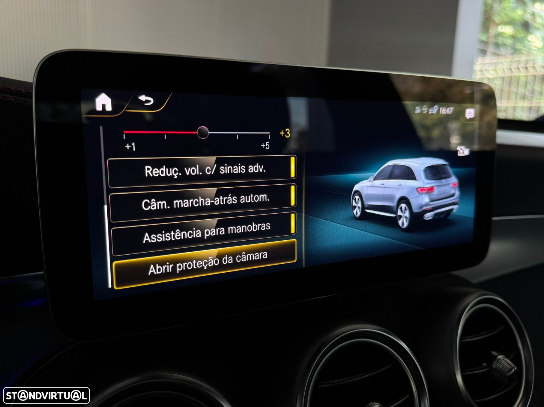 Mercedes-Benz GLC 300 e 4Matic - 54