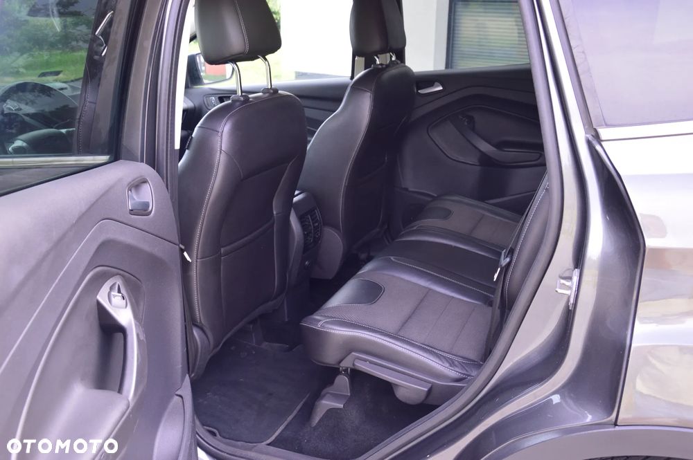 Ford Kuga 2.0 TDCi 4WD Titanium - 23