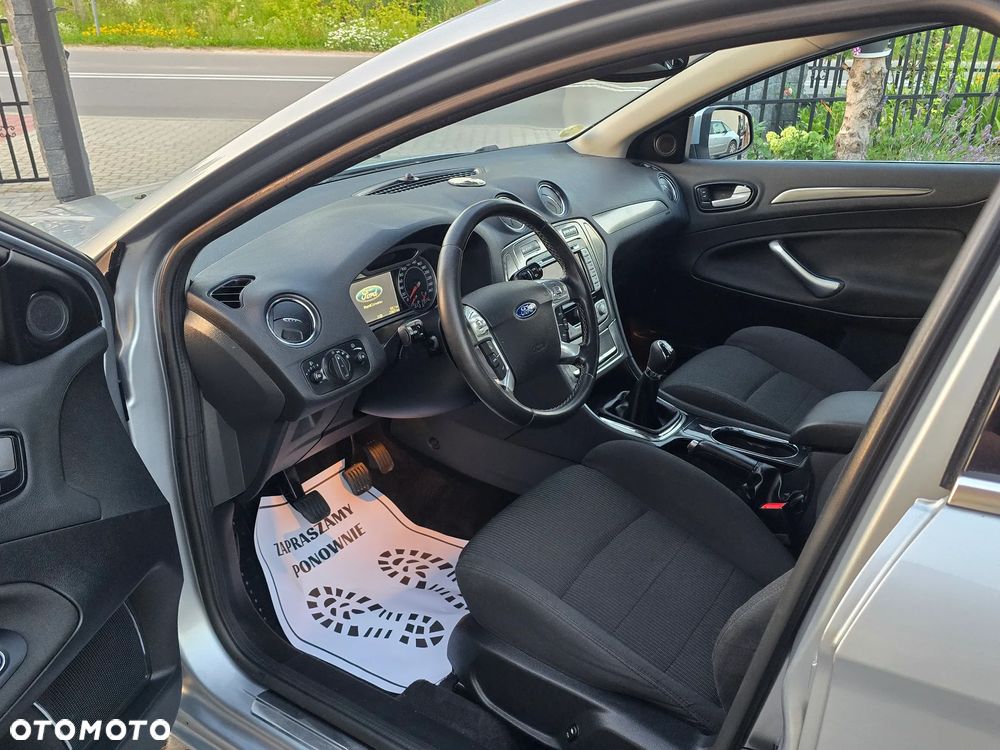 Ford Mondeo 2.0 Viva Titanium - 26