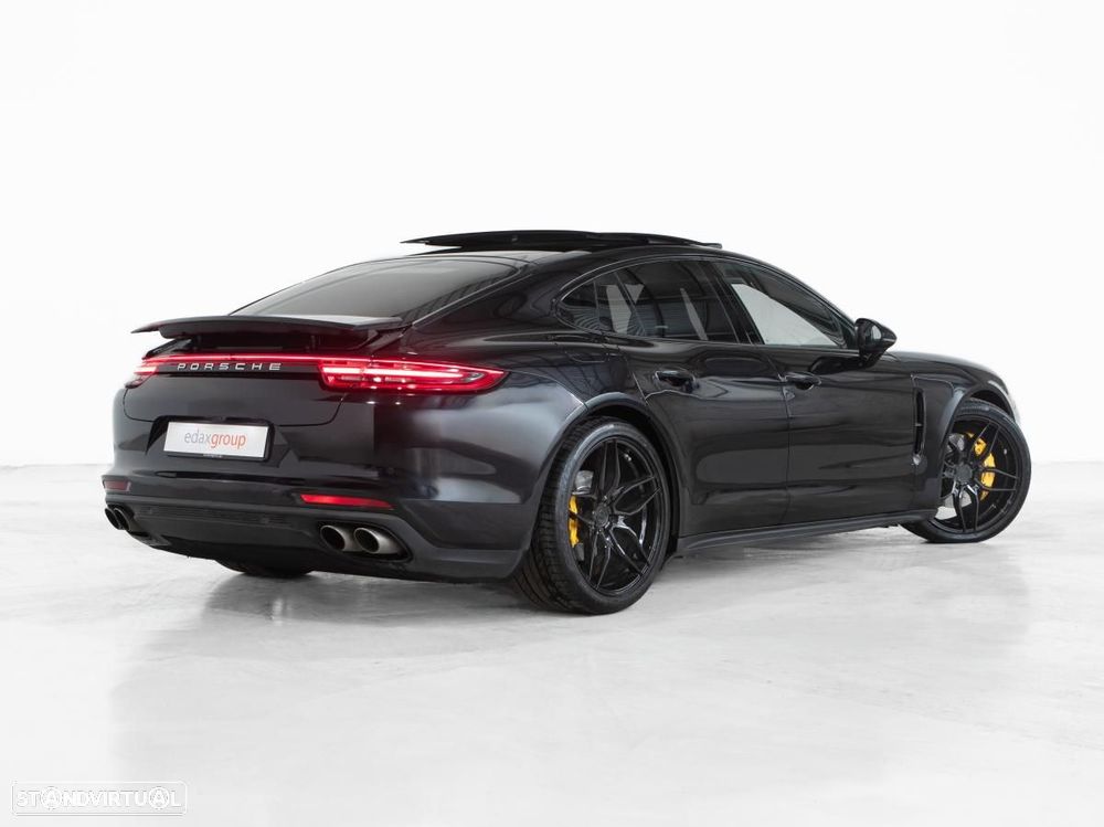 Porsche Panamera 4 S - 3