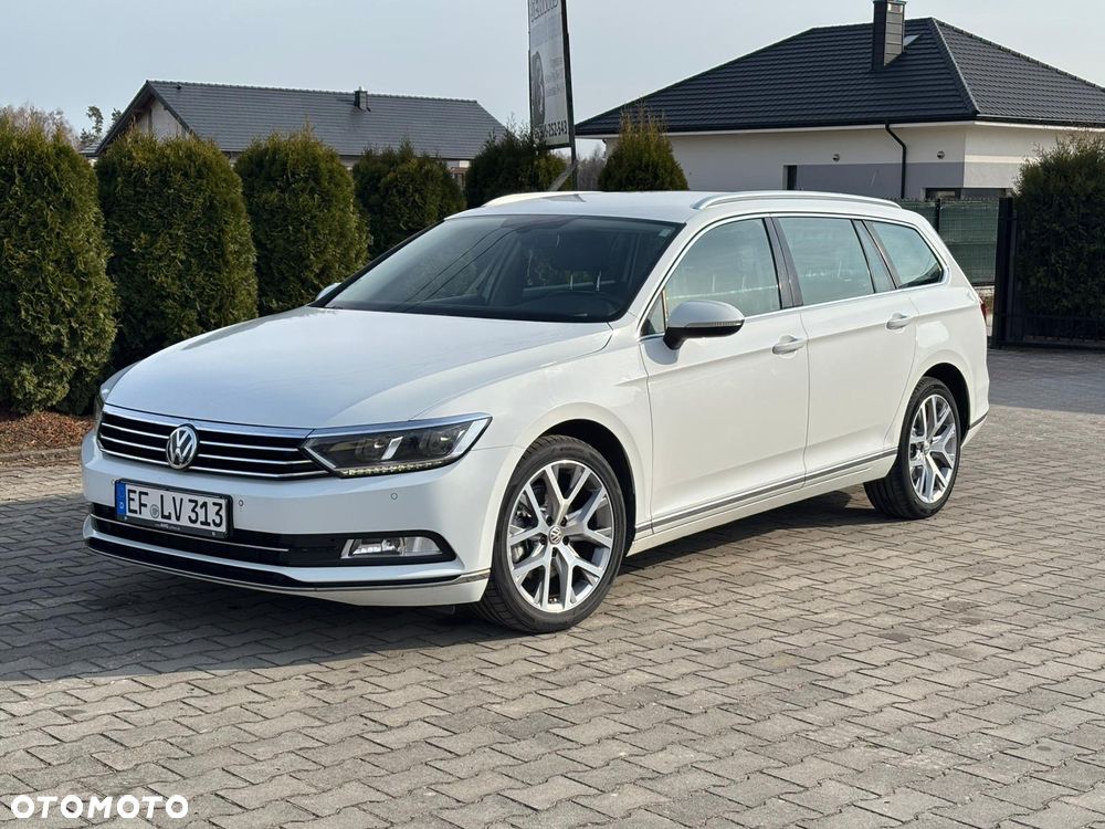 Volkswagen Passat 2.0 TDI SCR DSG Elegance - 1