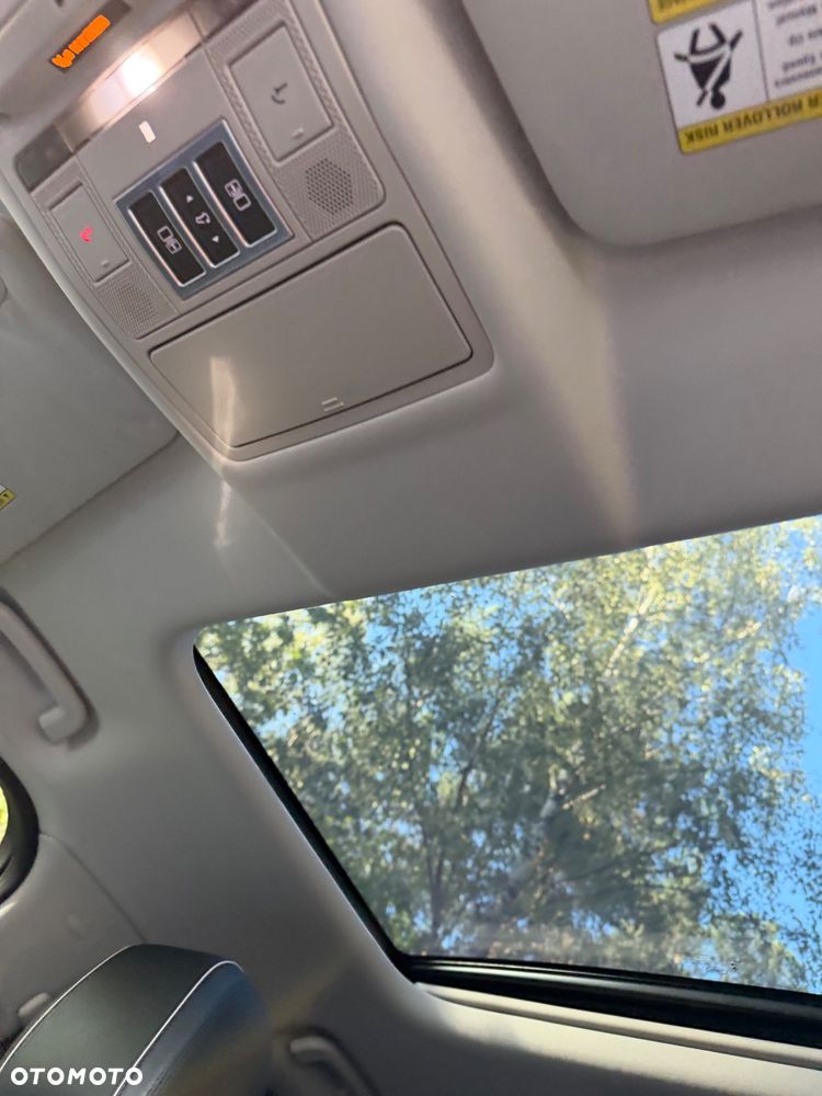 Land Rover Discovery V 3.0 Si6 HSE Luxury - 25