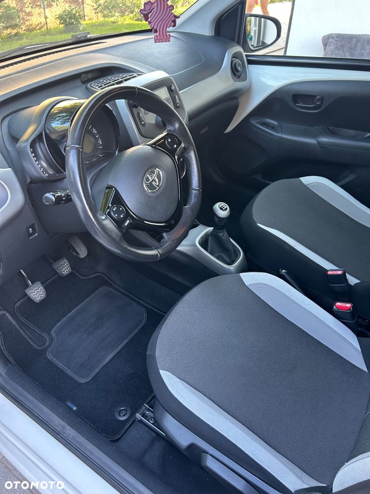 Toyota Aygo 1.0 VVT-i Sprint EU6 - 13