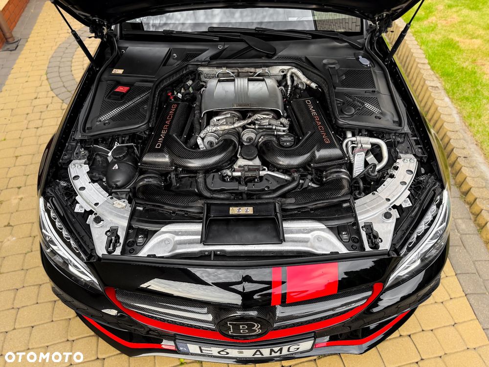 Mercedes-Benz Klasa C AMG 63 S - 16
