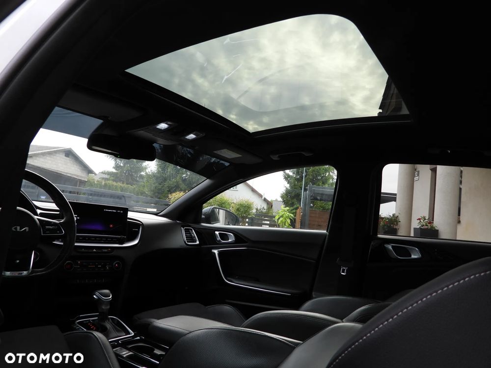 Kia ProCeed 1.5 T-GDI DCT7 OPF GT LINE - 32