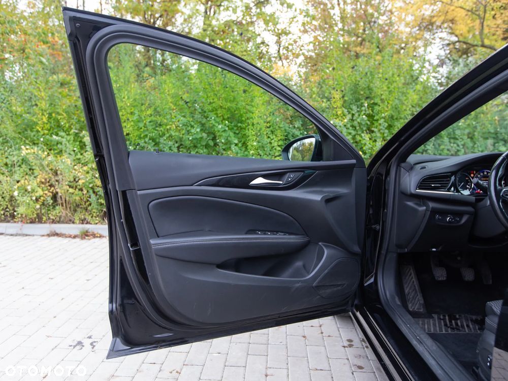 Opel Insignia 2.0 CDTI Elegance S&S - 12