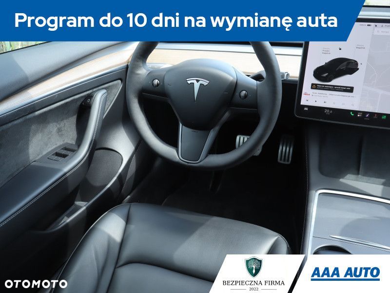 Tesla Model 3 - 9