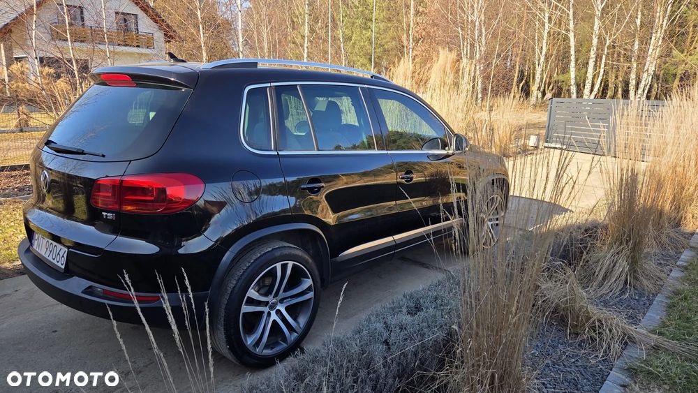 Volkswagen Tiguan - 4