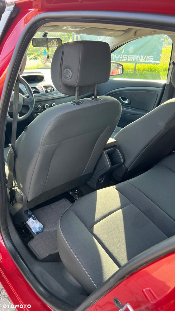 Renault Megane 1.6 16V Color Edition - 7