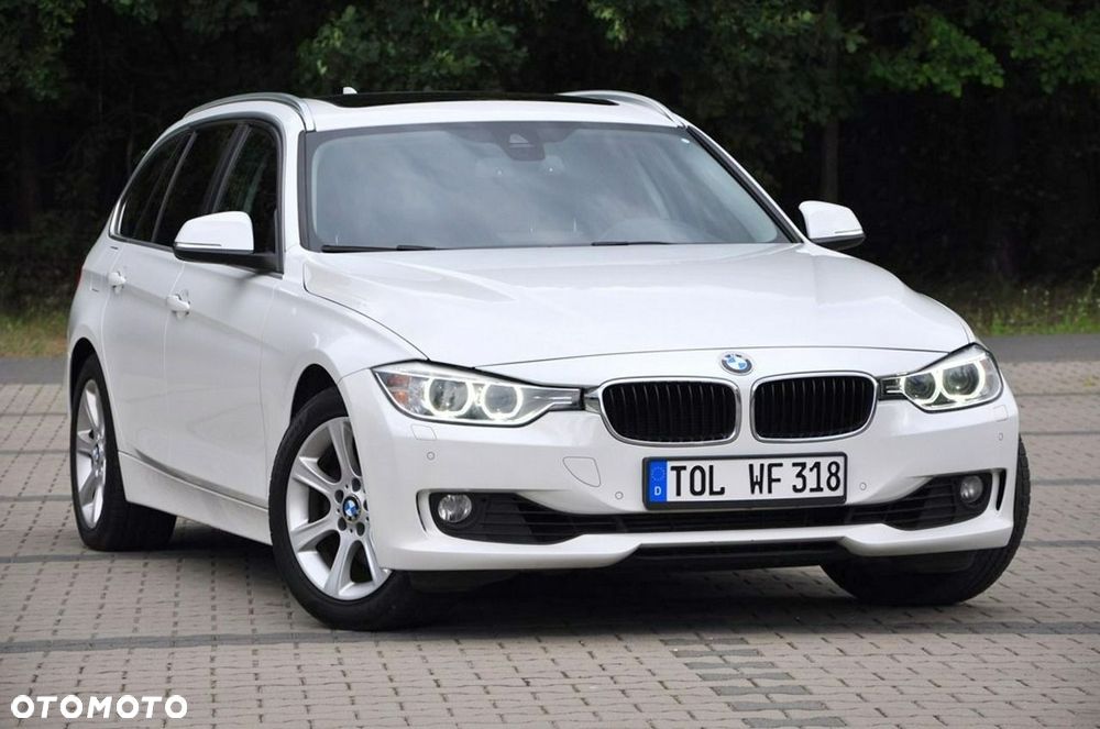 BMW Seria 3 330d xDrive Blue Performance Luxury Line - 9