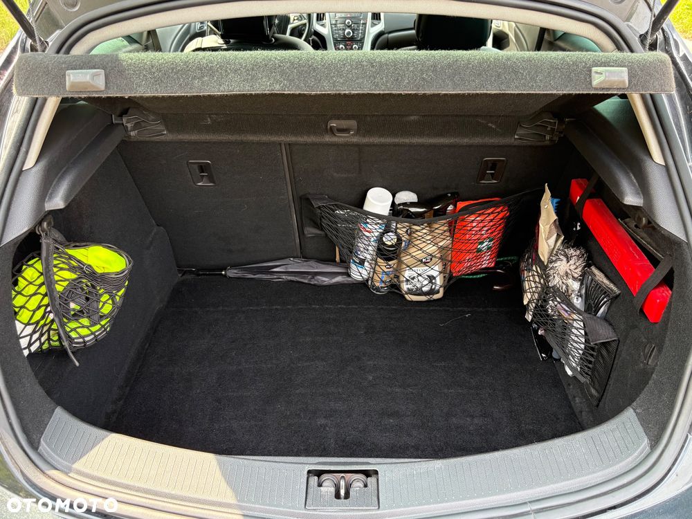 Opel Astra 1.6 T Sport - 16