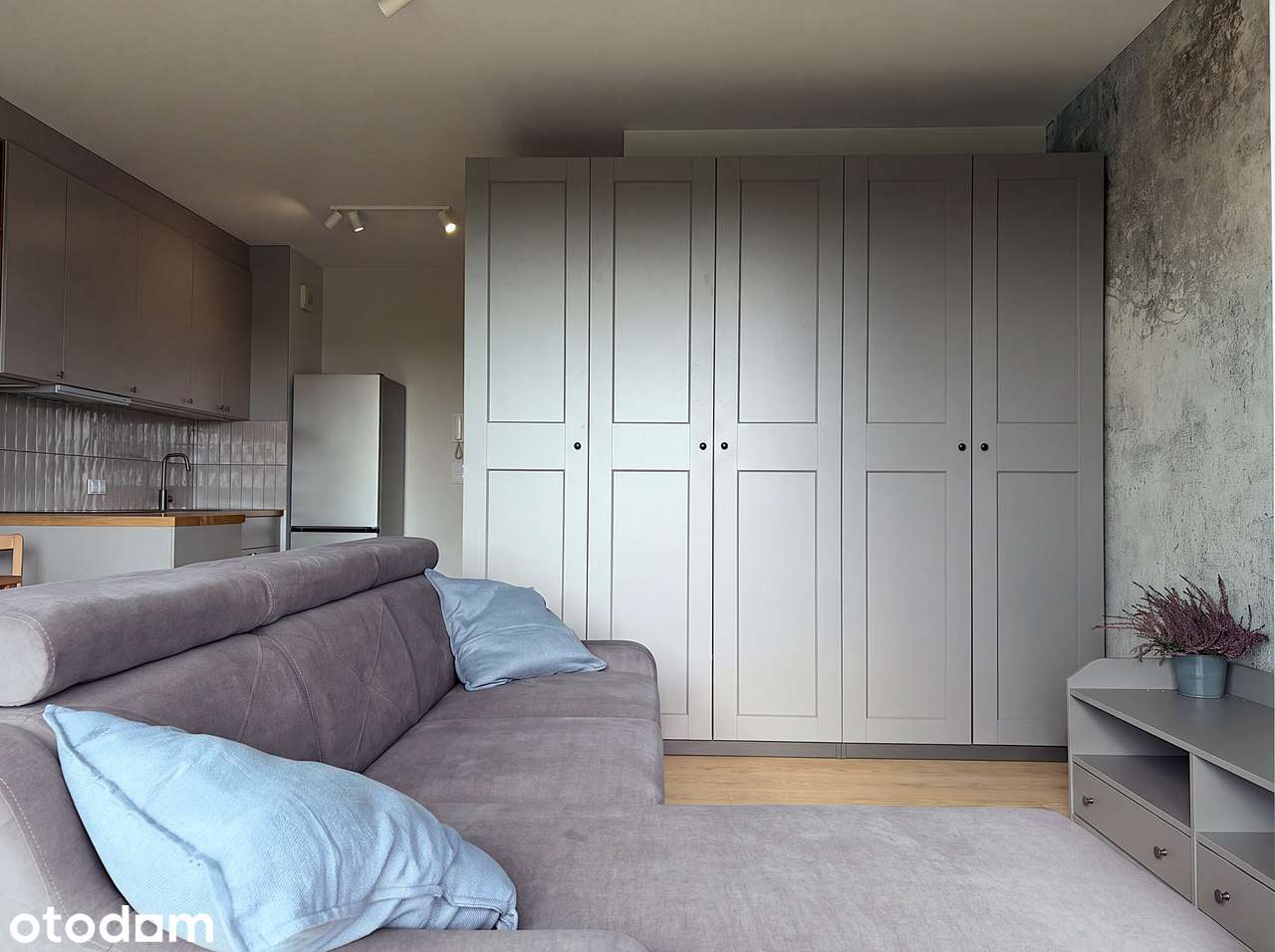 Nowa kawalerka 33 m², pierwszy najem, garaż, balkon, Bródno