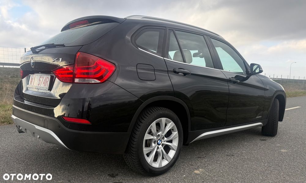 BMW X1 xDrive20i xLine - 19