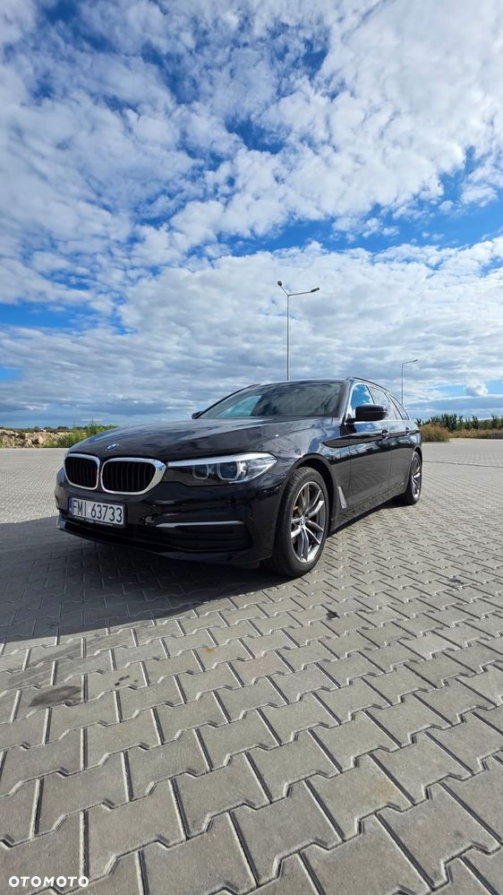 BMW Seria 5 518d Advantage sport - 9