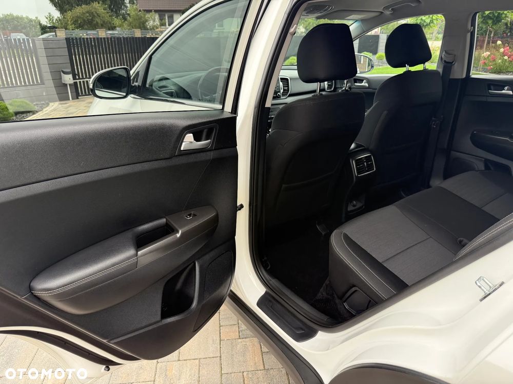 Kia Sportage 2.0 CVVT 2WD Automatik Spirit - 21