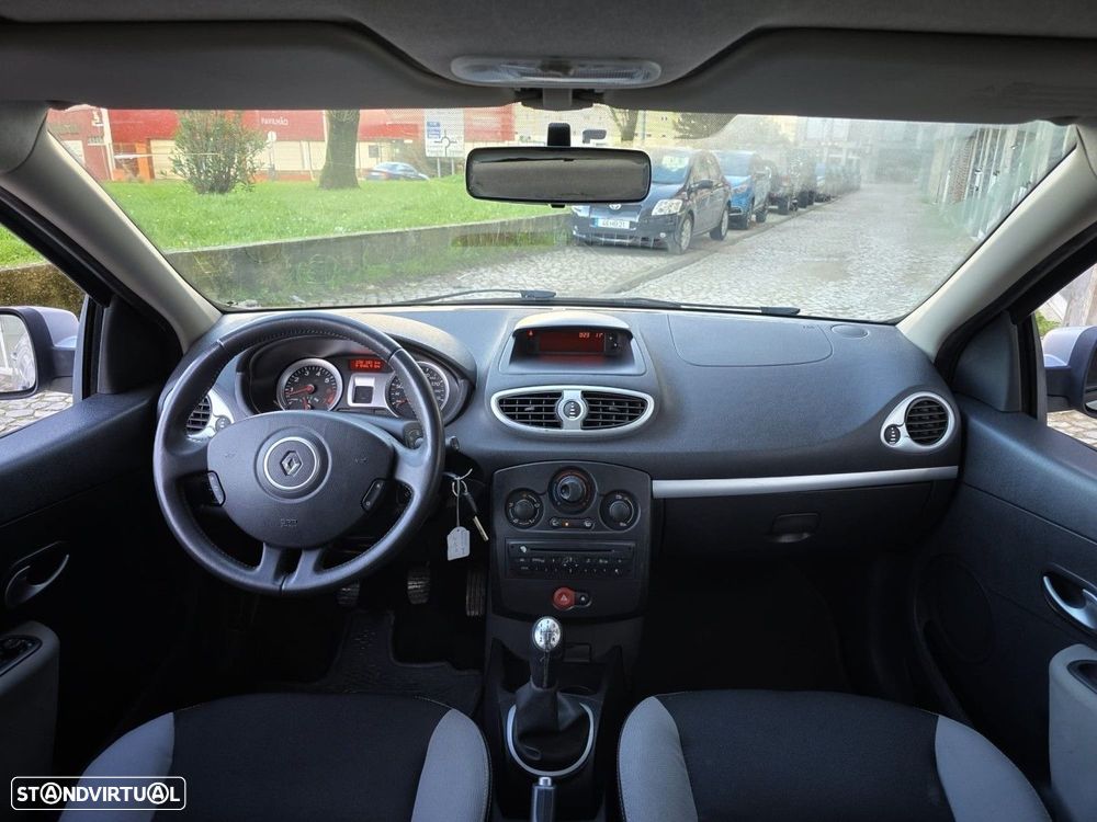 Renault Clio Break 1.2 16V Dynamique S - 5