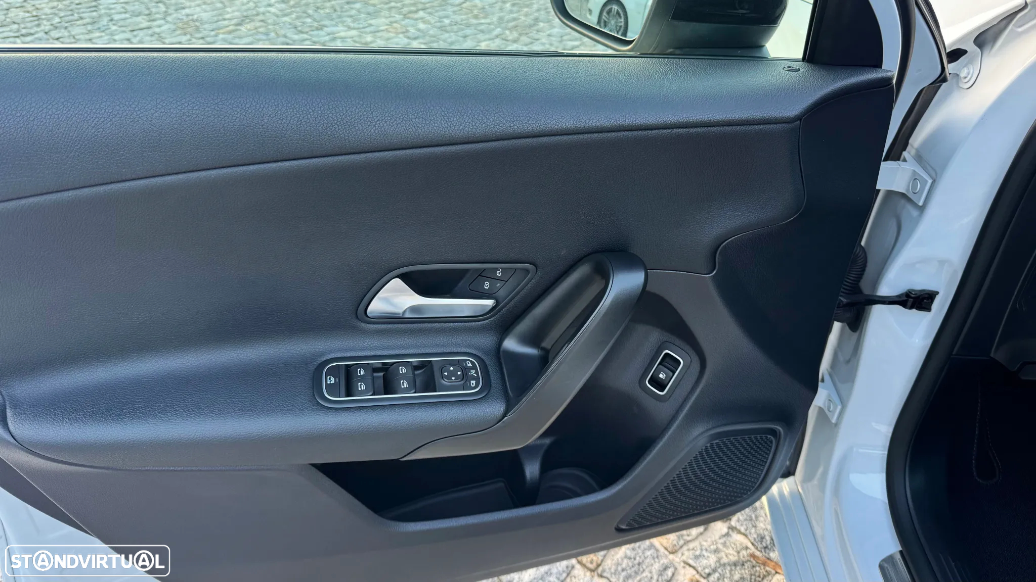 Mercedes-Benz A 250 e Progressive - 15