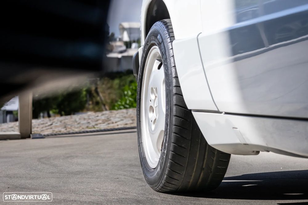Mercedes-Benz W201 (1982-1993) 190 E 1.8 - 9