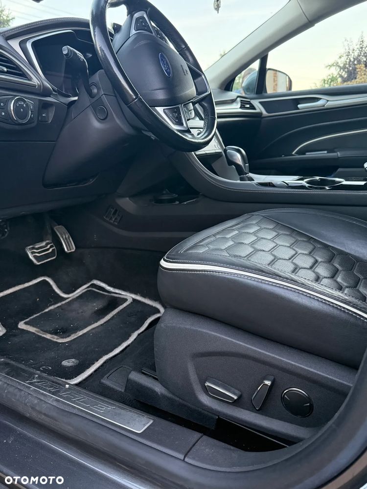 Ford Mondeo Vignale 2.0 TDCi PowerShift - 21
