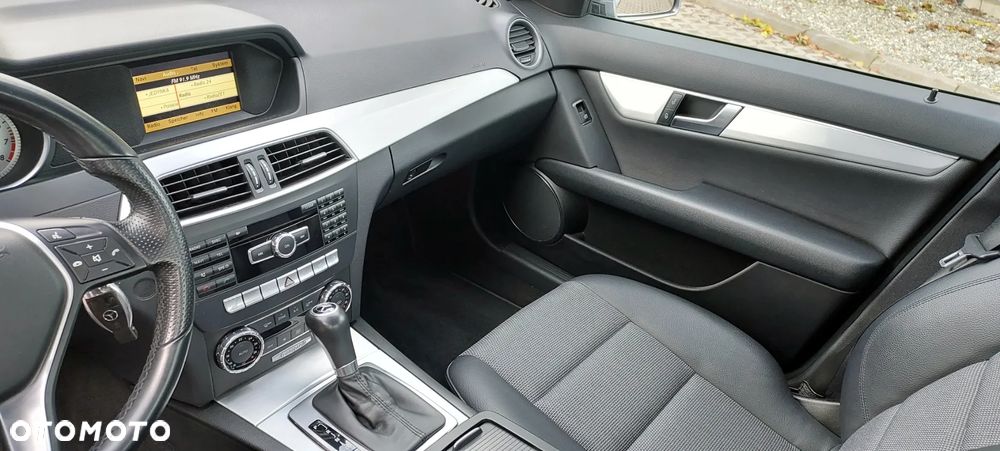 Mercedes-Benz Klasa C - 34